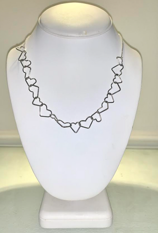 Silver Heart Chainlink Necklace